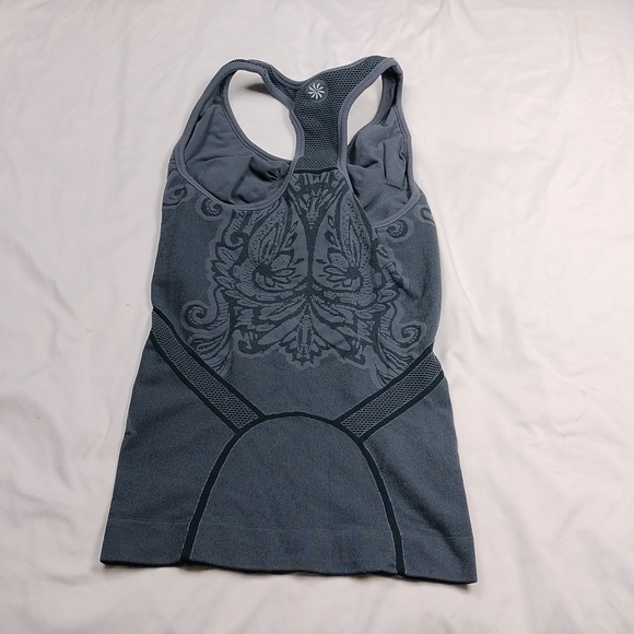 Athleta women's medium athletic top - Picture 5 of 10